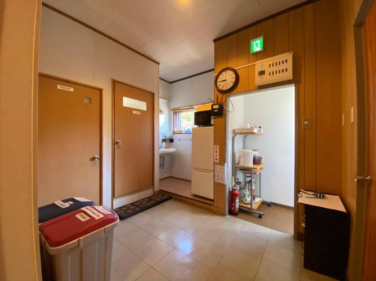 Guest House Iwato Takachiho Exteriör bild