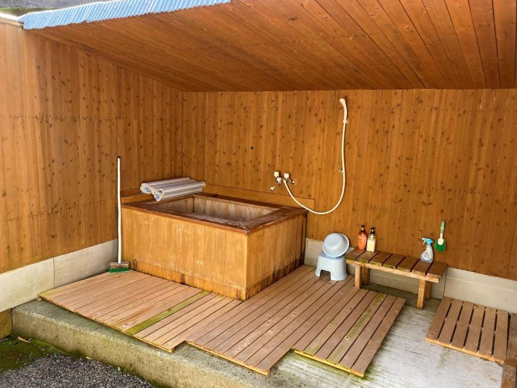 Guest House Iwato Takachiho Exteriör bild